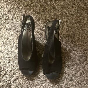 Free Press Black Suede Peep Toe Slingback Heels – Size 7.5